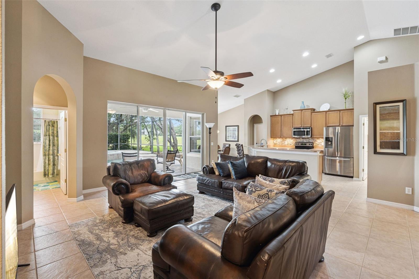 ROCK SPRINGS RIDGE - Residential