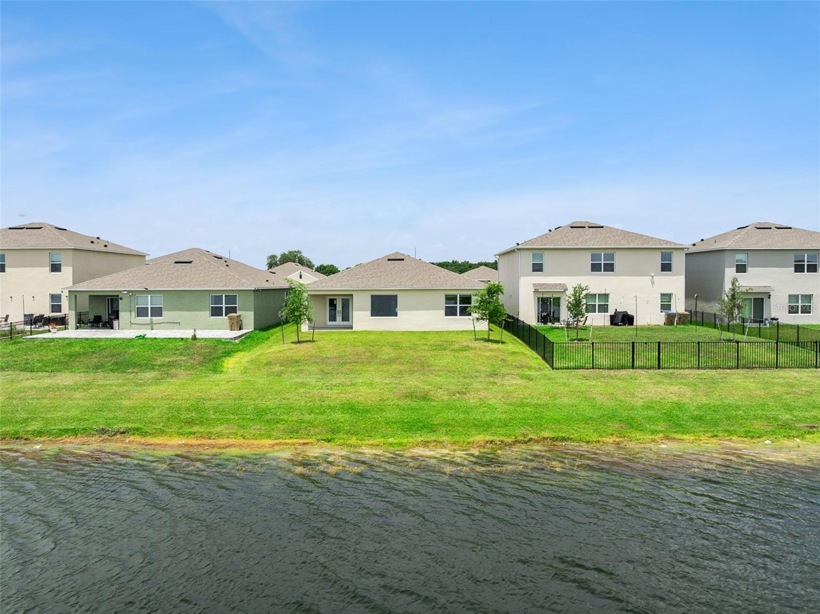 BUENA LAGO PH 4 - Residential