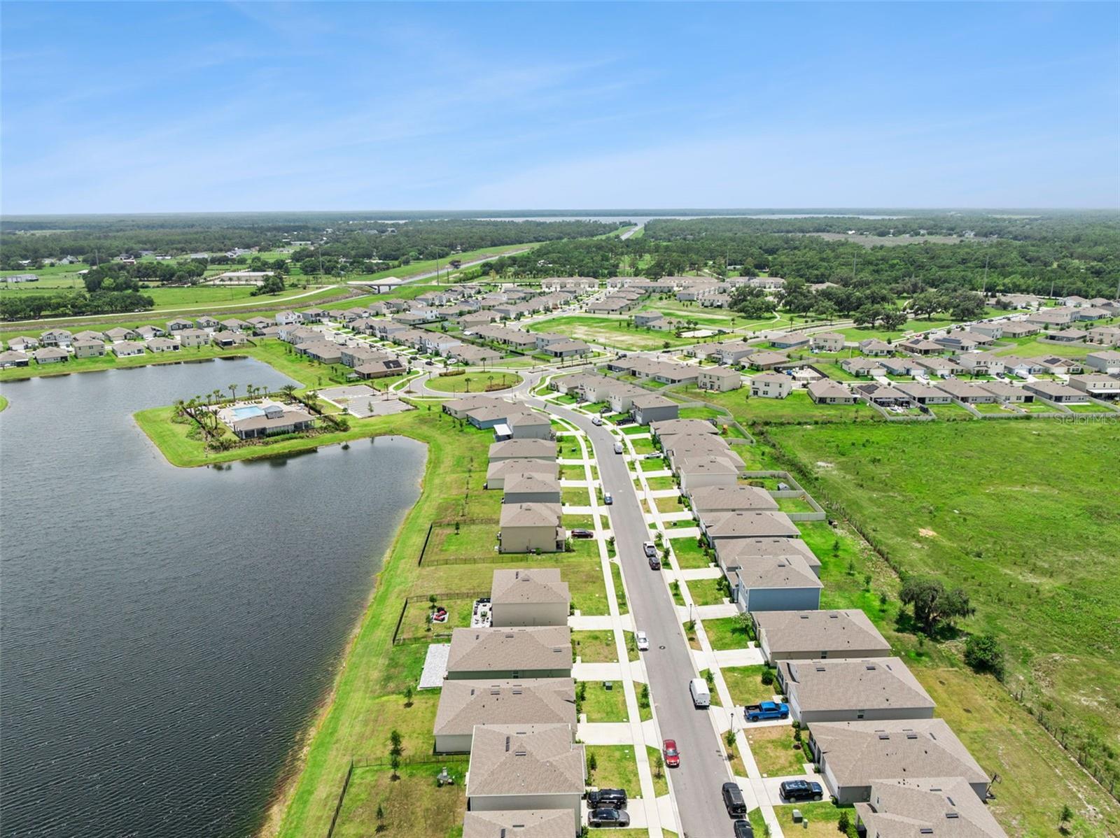 BUENA LAGO PH 4 - Residential