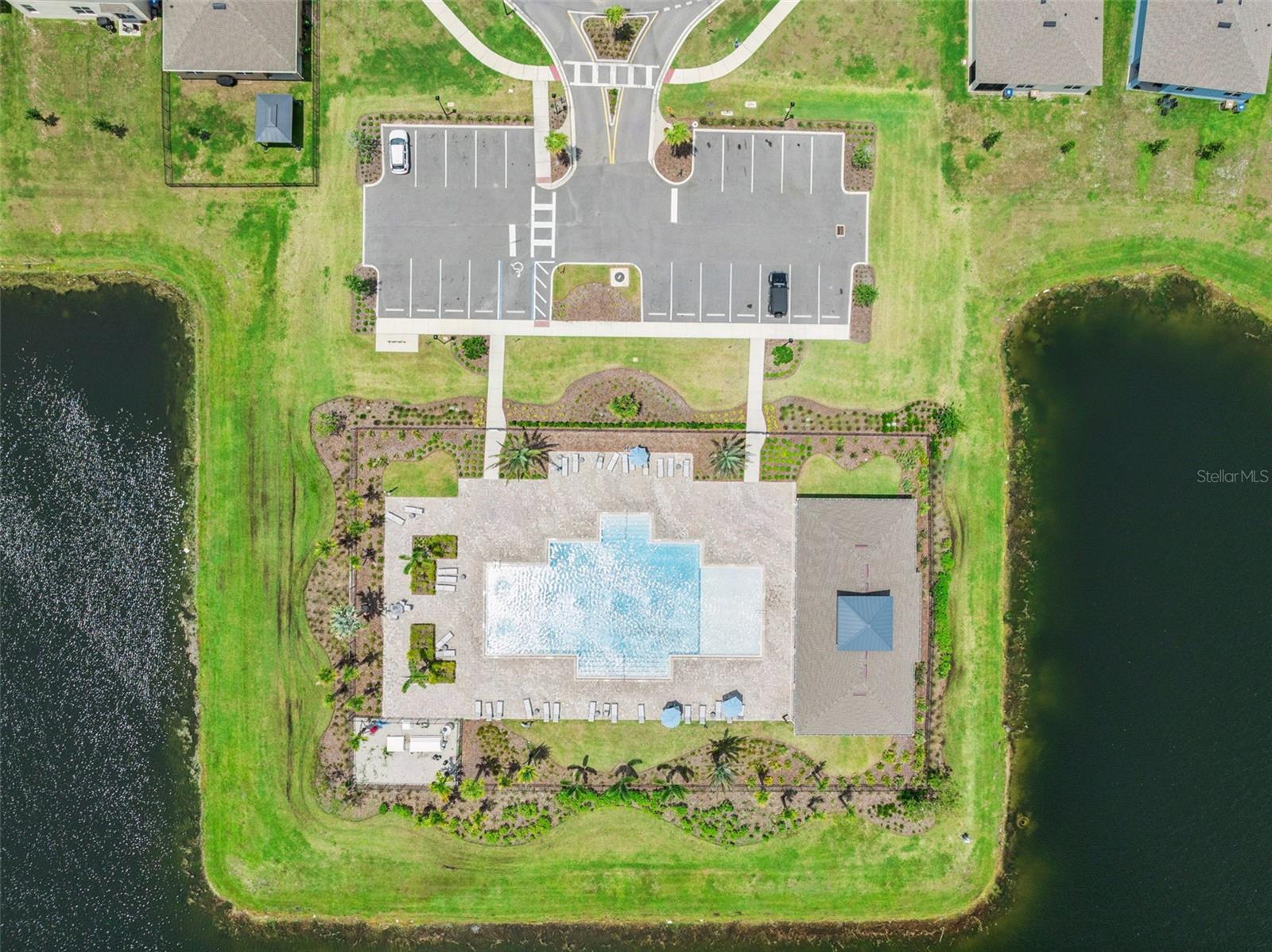 BUENA LAGO PH 4 - Residential