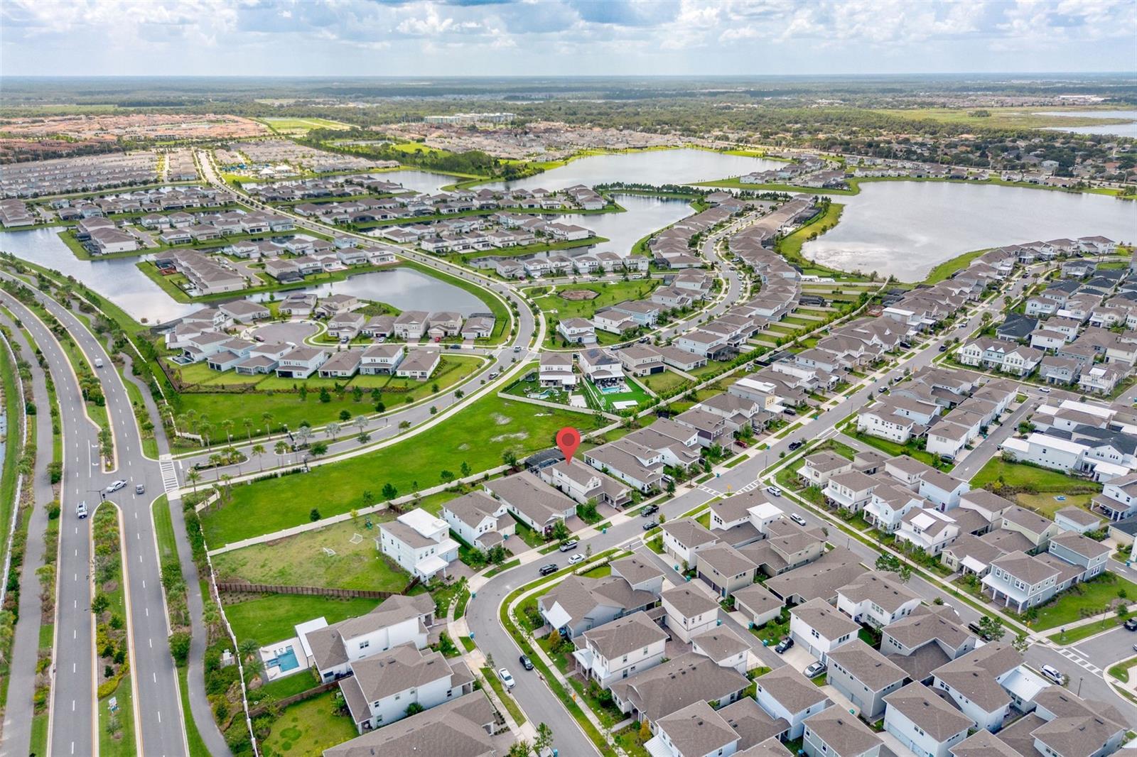 LAUREATE PARK - Residential