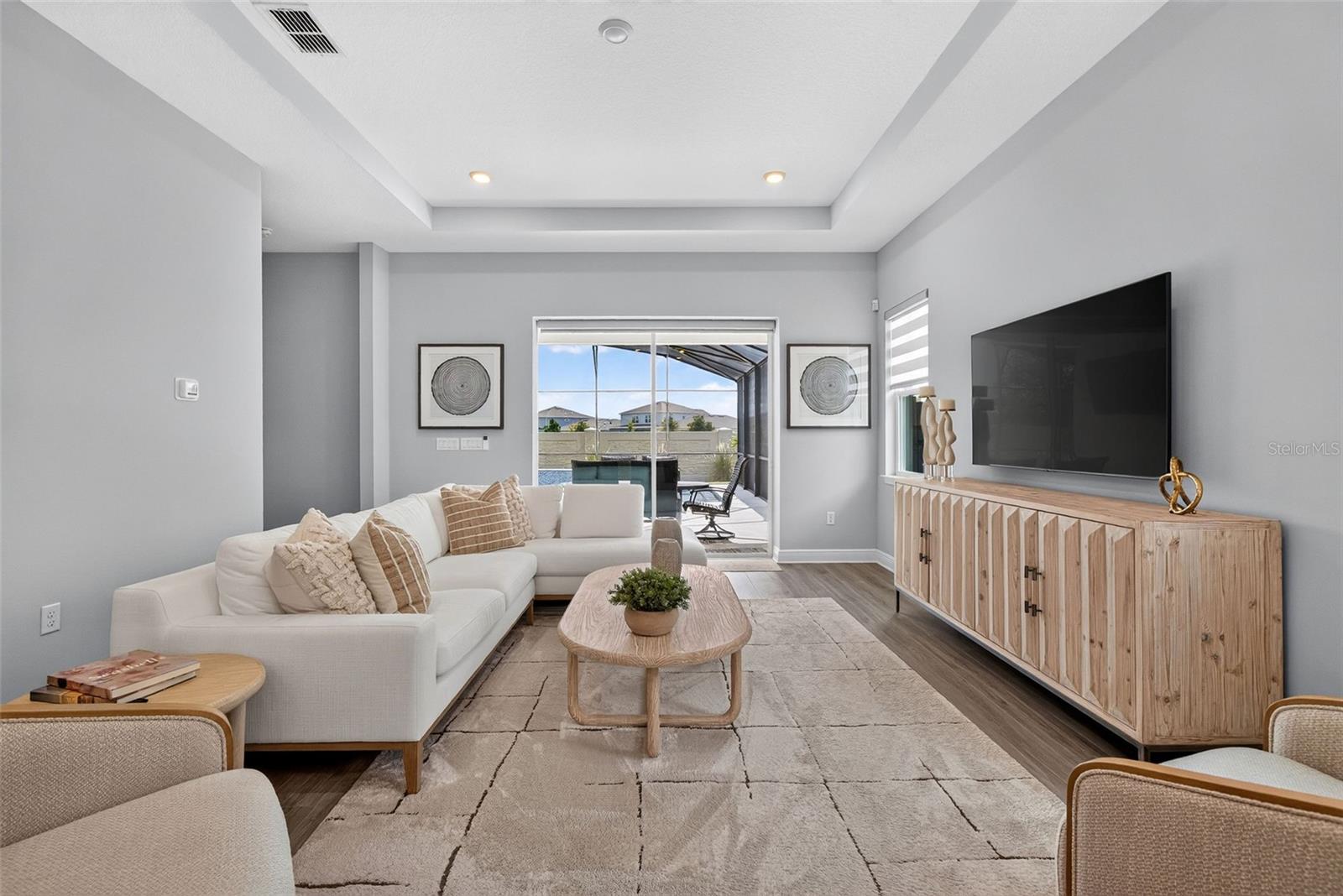 LAUREATE PARK - Residential