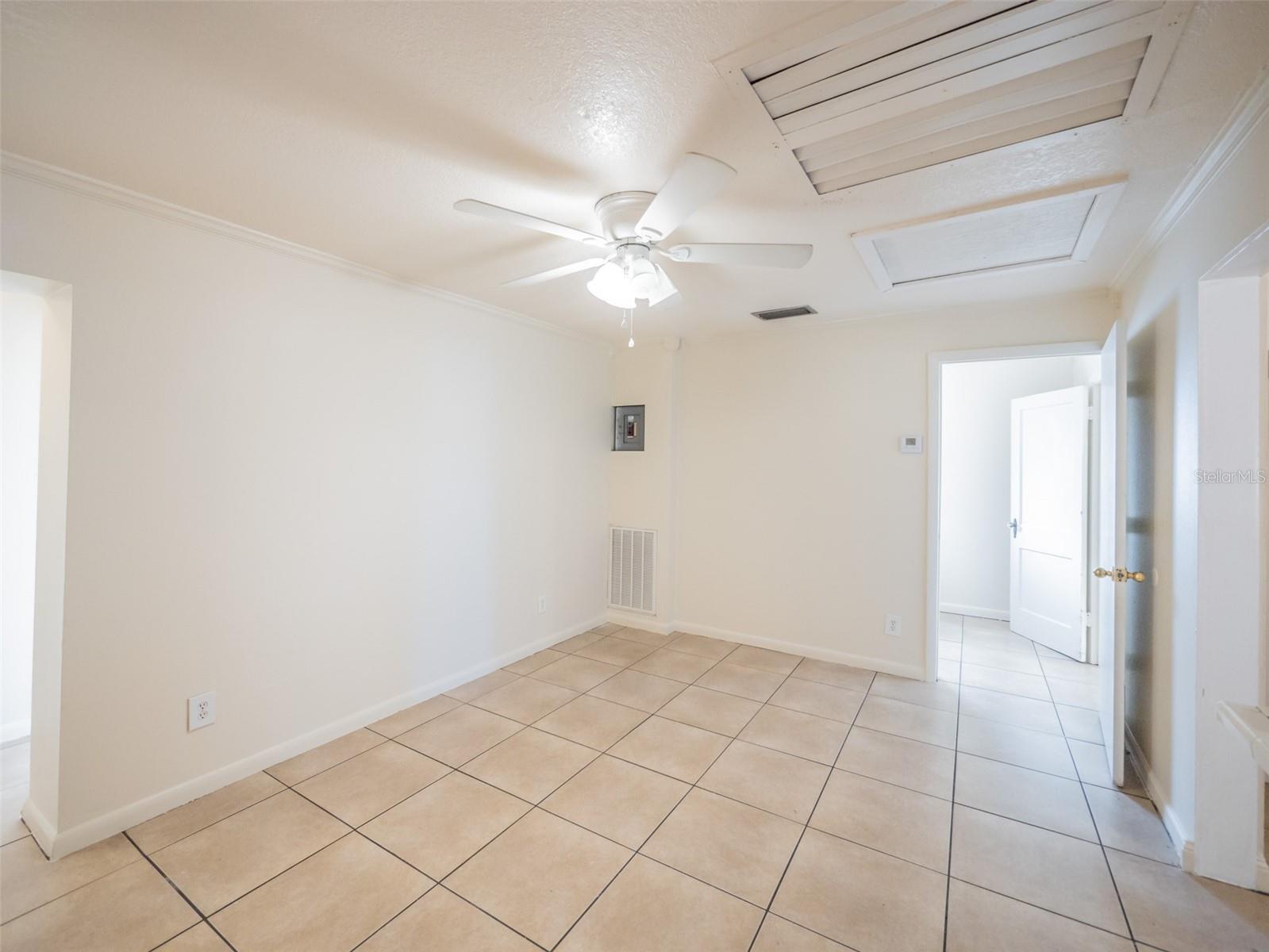 EUSTIS BISHOPS SUB - Residential