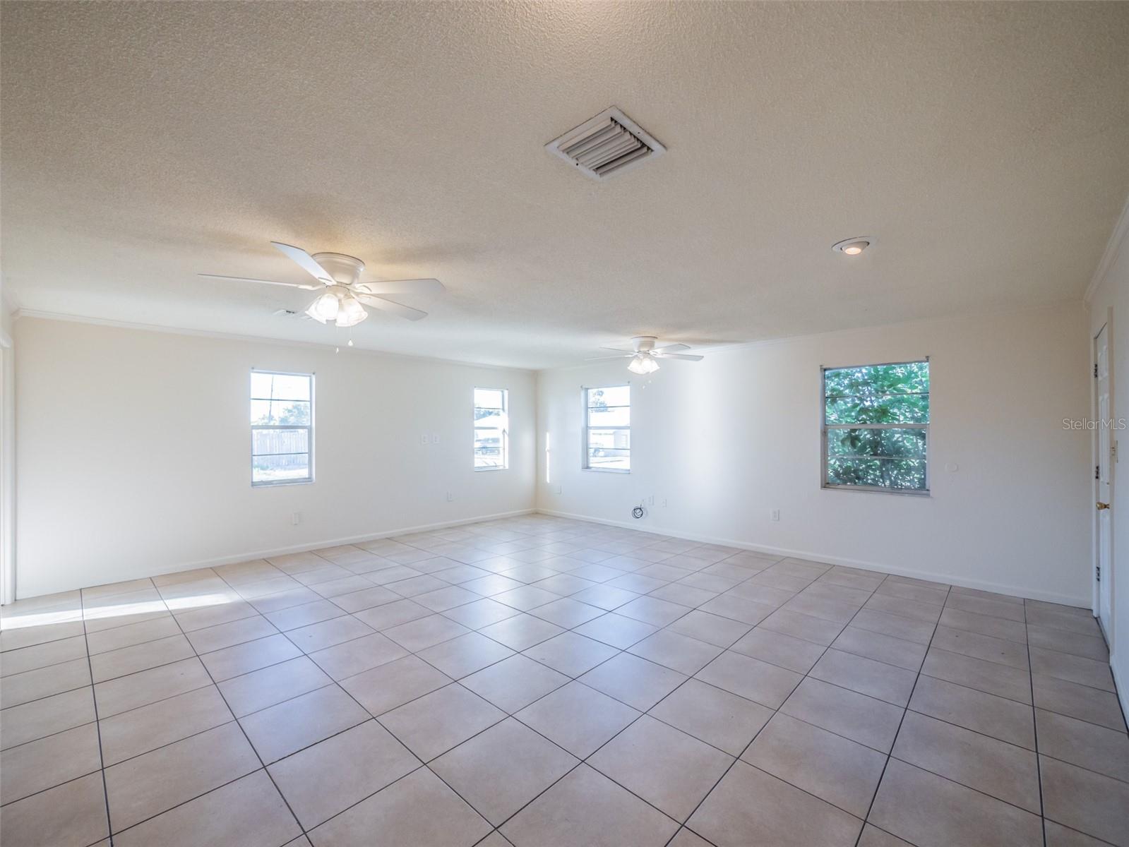 EUSTIS BISHOPS SUB - Residential