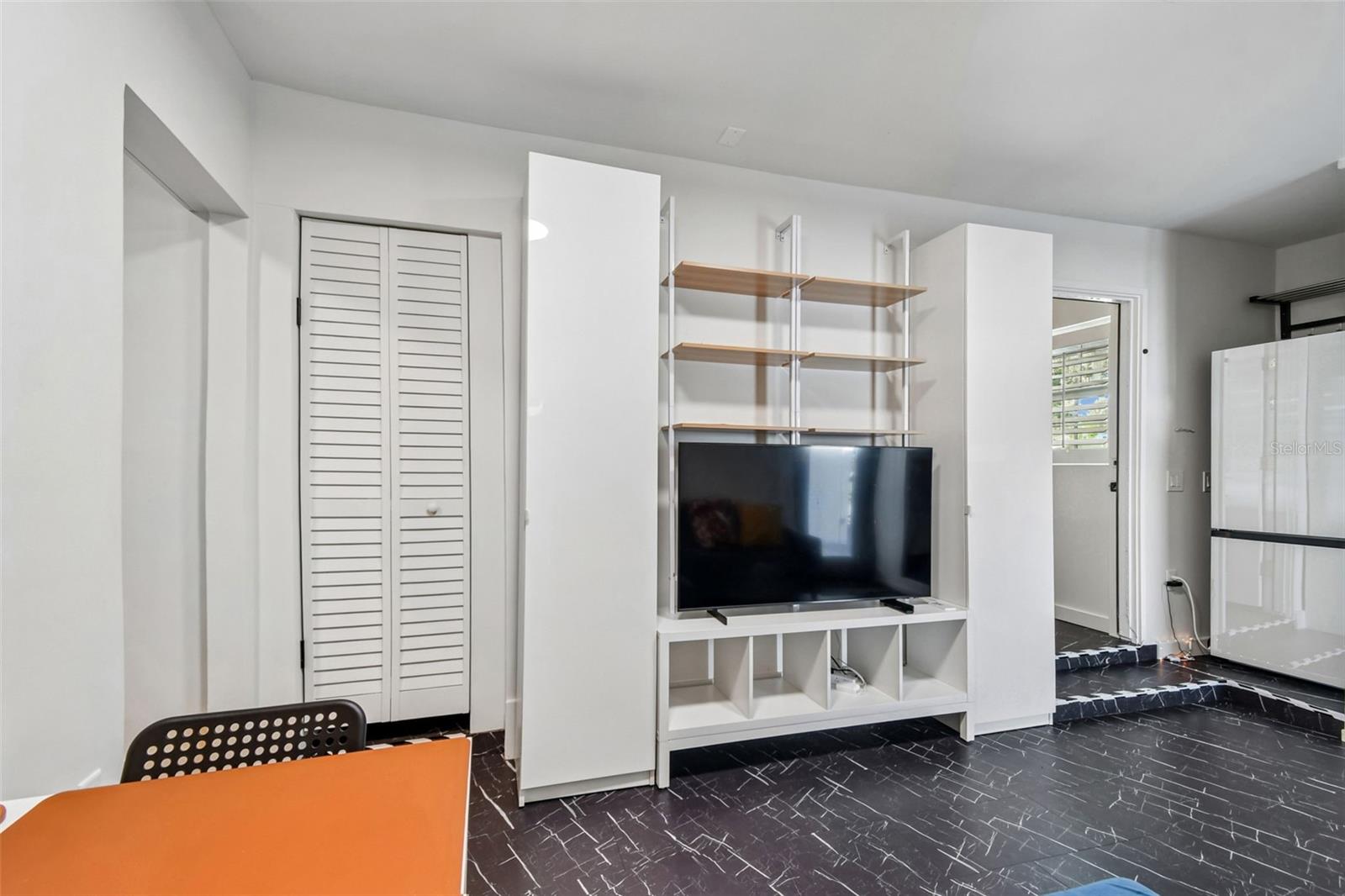 KENILWORTH SHORES SEC 03 - Residential Lease