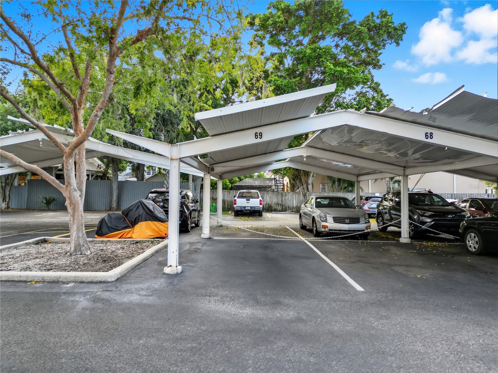 BAYSHORE TOWERS A CONDO - Residential