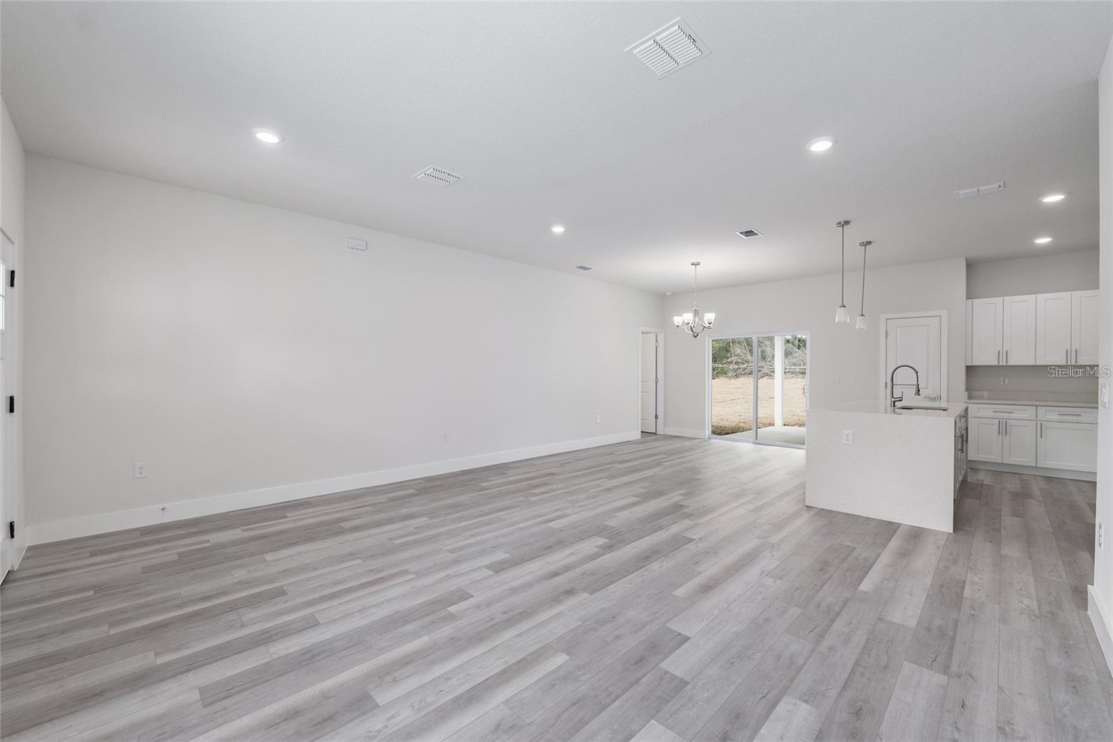 MARION OAKS UN 11 - Residential