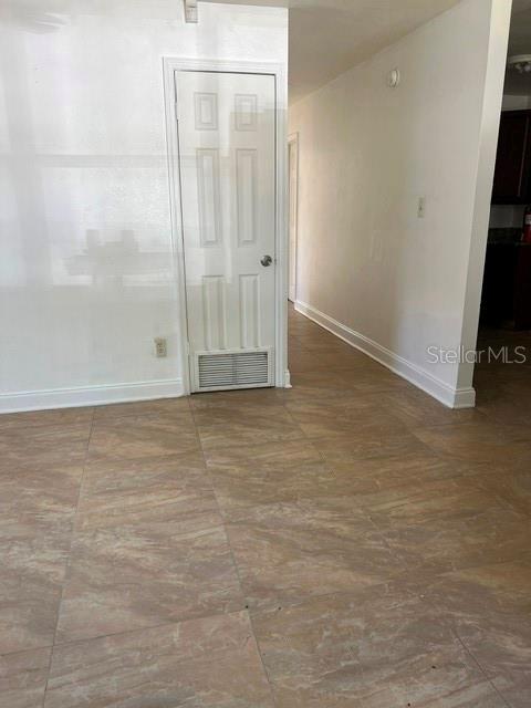 LINCOLN ESTATES 1ST ADD - Residential Lease
