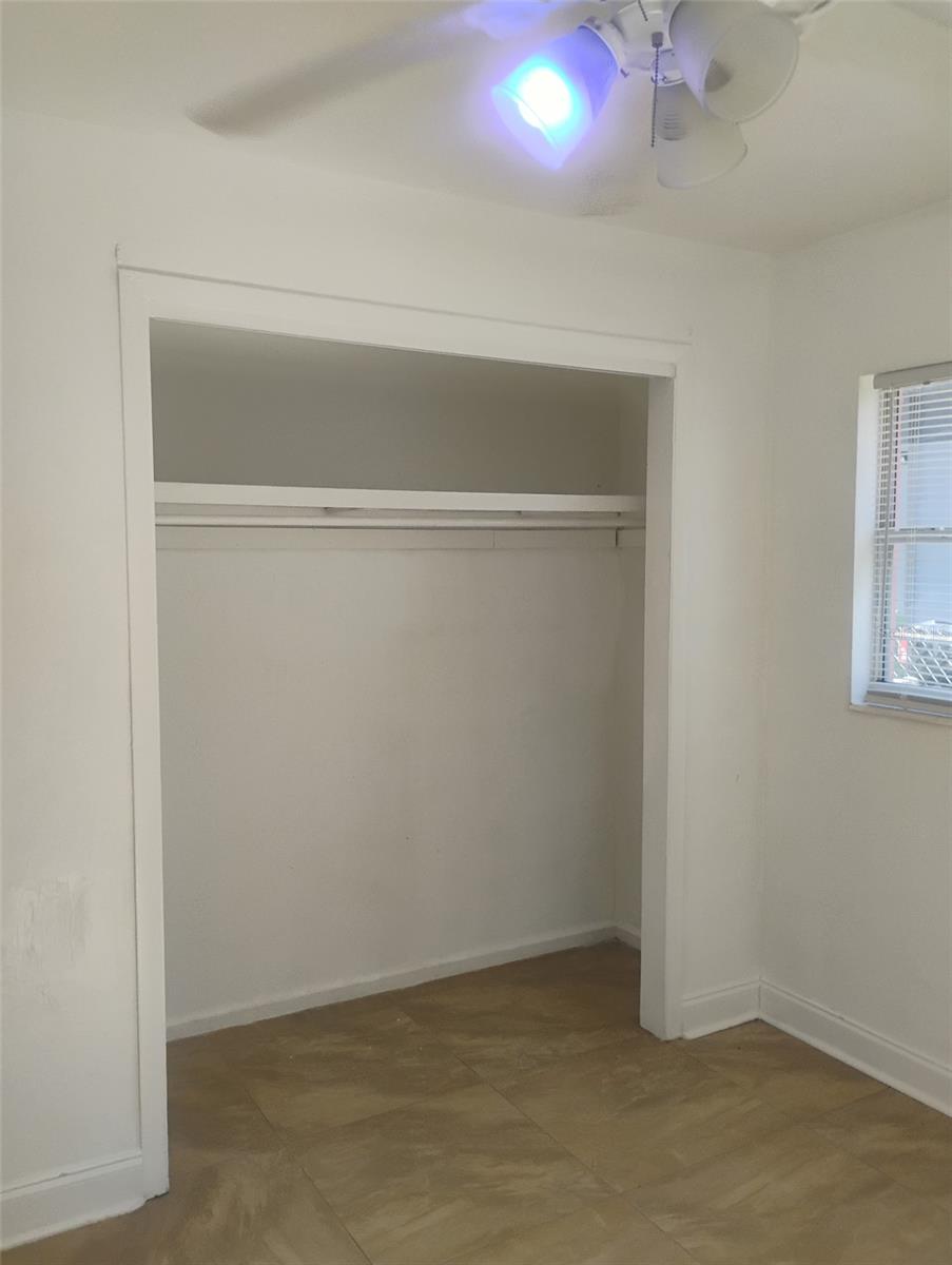 LINCOLN ESTATES 1ST ADD - Residential Lease