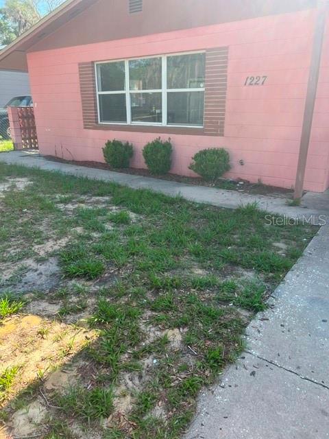 LINCOLN ESTATES 1ST ADD - Residential Lease