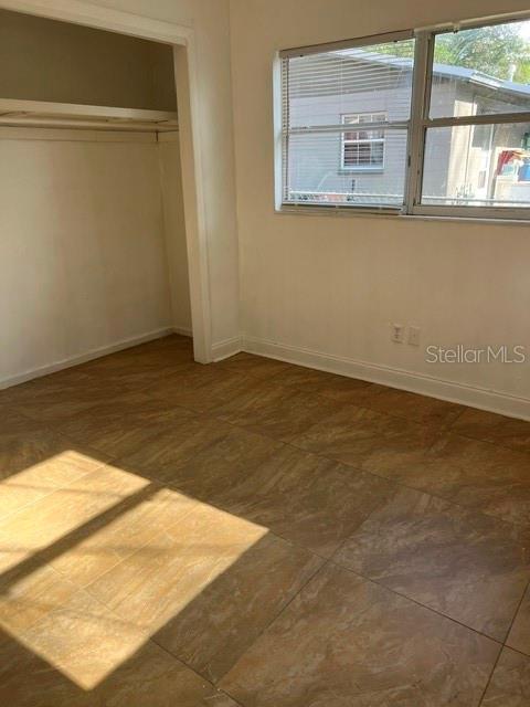 LINCOLN ESTATES 1ST ADD - Residential Lease