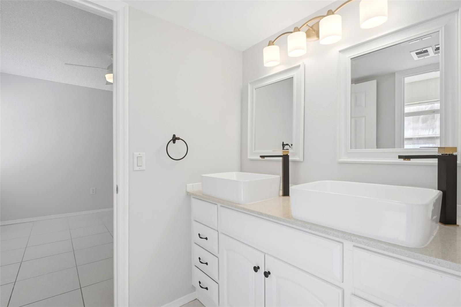 AUDUBON CONDO AT FEATHER SOUND - Residential