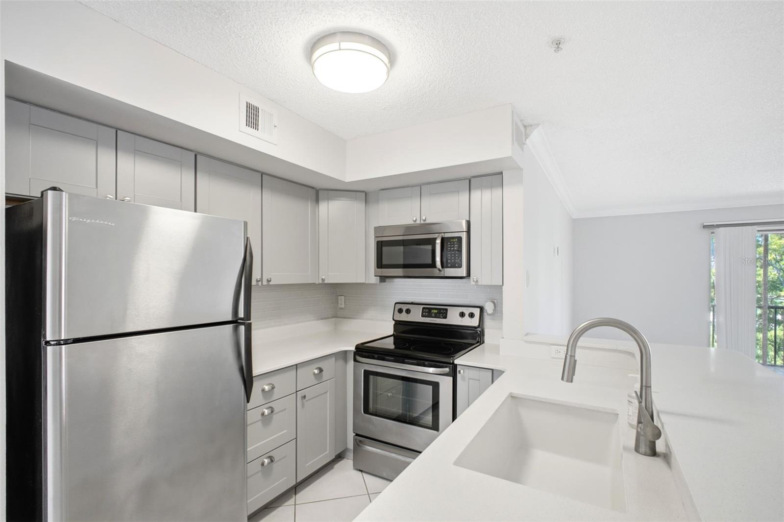 AUDUBON CONDO AT FEATHER SOUND - Residential