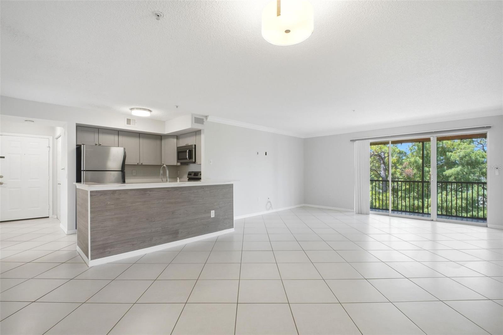 AUDUBON CONDO AT FEATHER SOUND - Residential