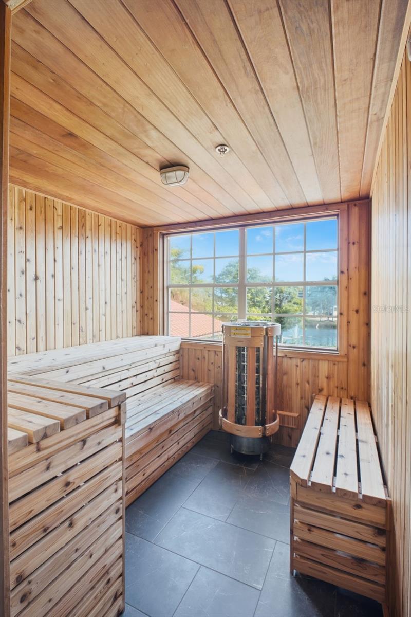 AUDUBON CONDO AT FEATHER SOUND - Residential