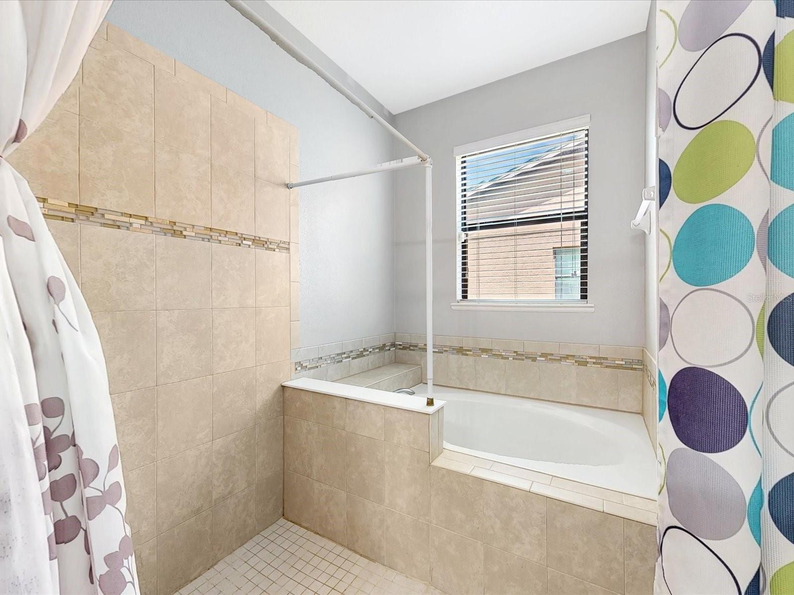 LAGO BUENDIA PH 2A - Residential