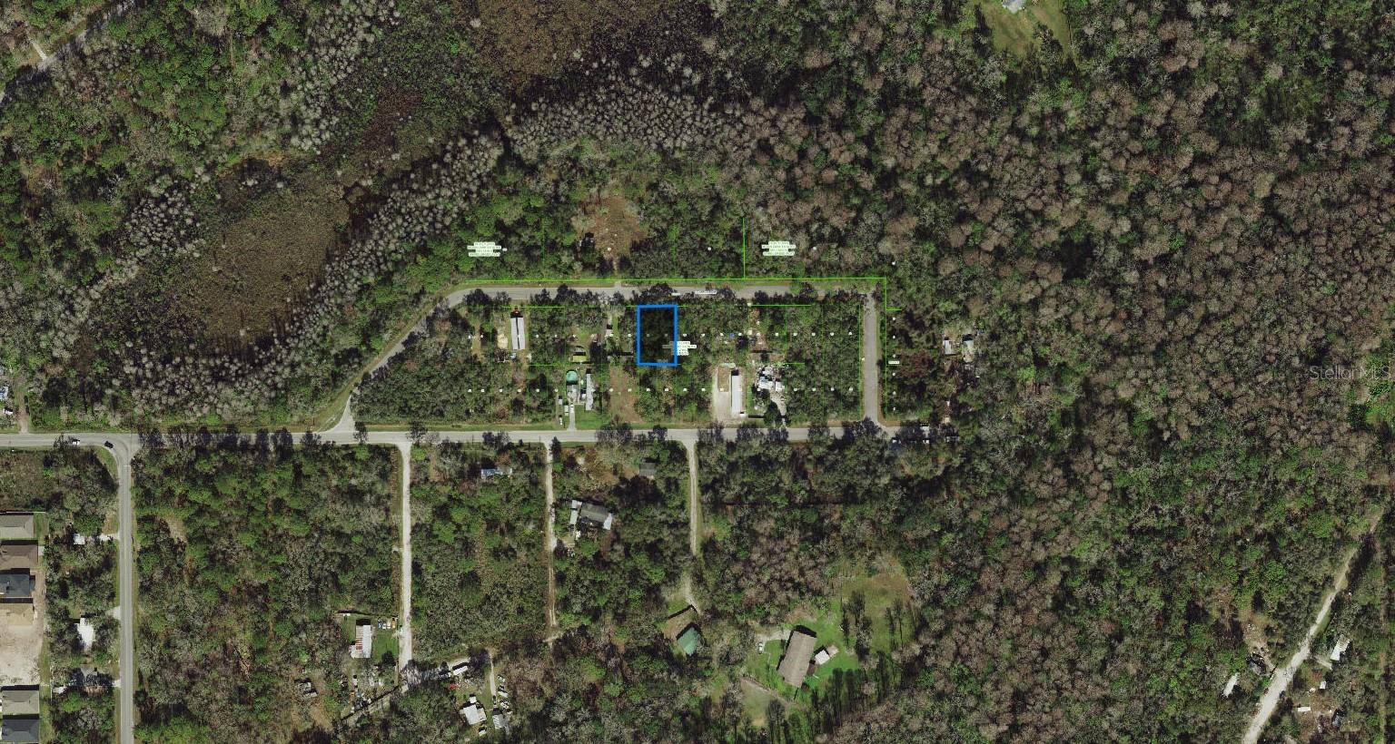 MOON LAKE ESTATES - Land