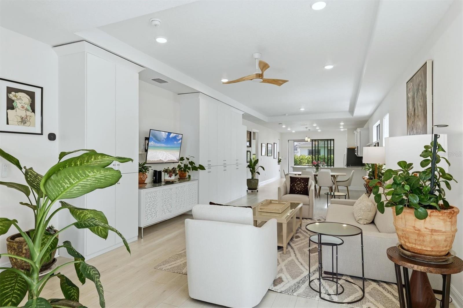 CRESSWIND PH III - Residential