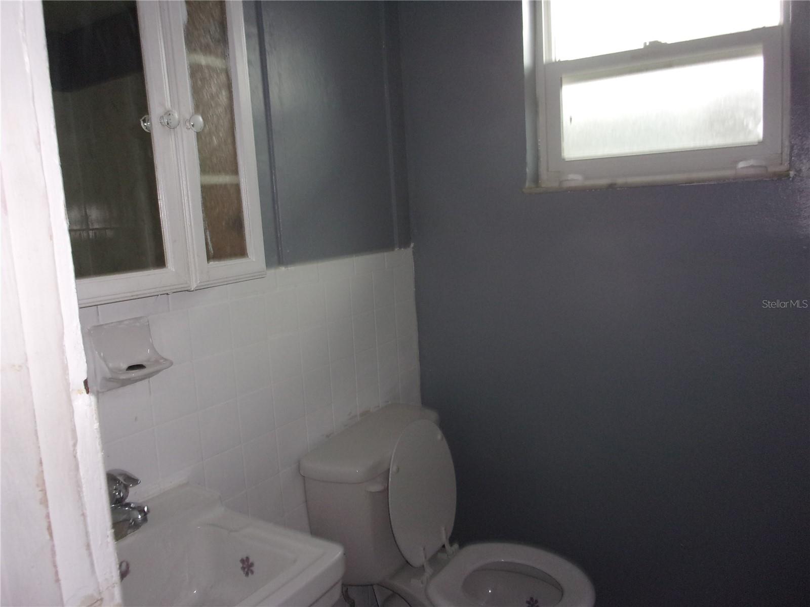 CITY ZEPHYRHILLS - Residential Lease
