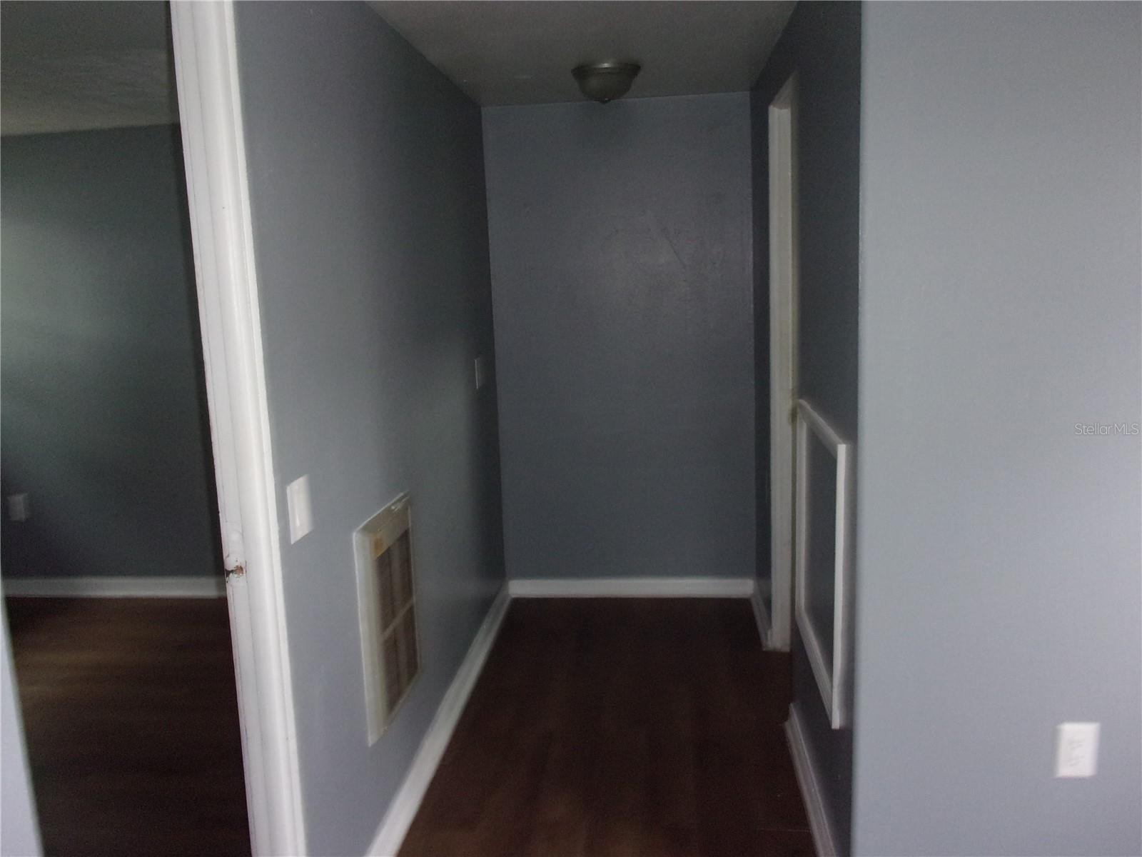 CITY ZEPHYRHILLS - Residential Lease