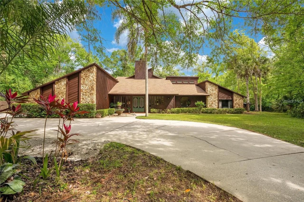 BAHAMA RANCHES - Residential