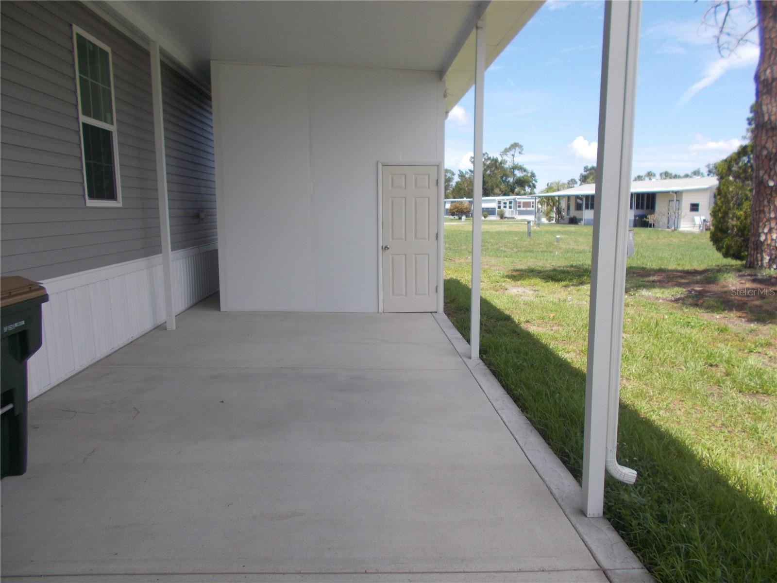 HOLIDAY PARK - Residential