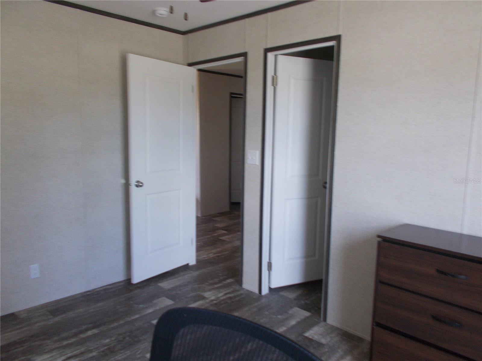 HOLIDAY PARK - Residential