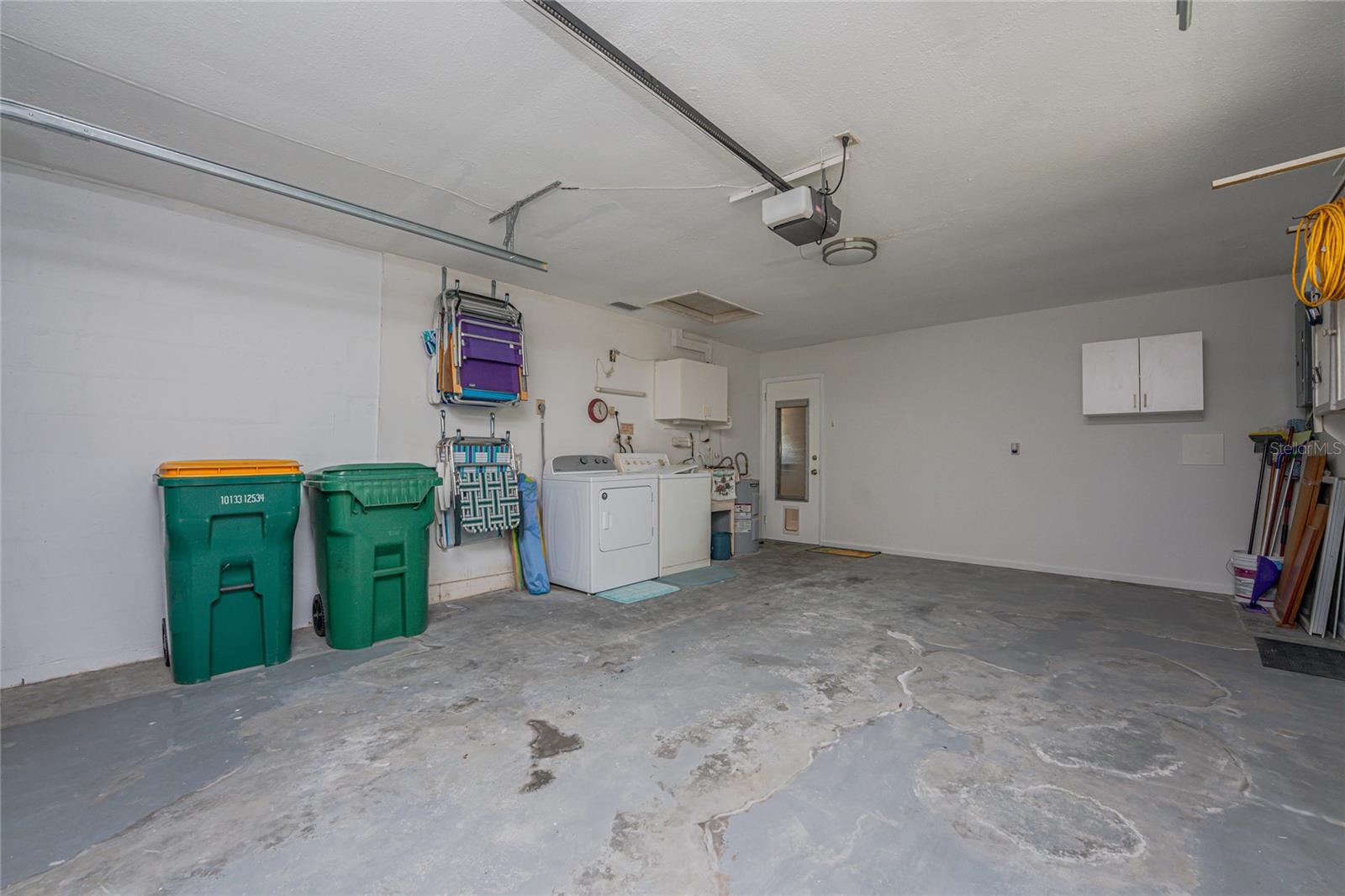 CLINTWOOD ACRES - Residential Lease