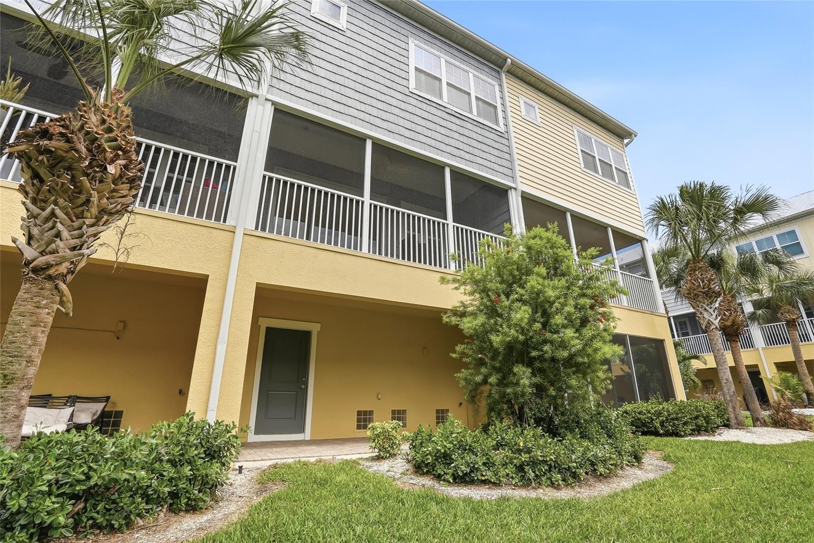 TOWNHOMES AT LOGGERHEAD MARINA - Residential