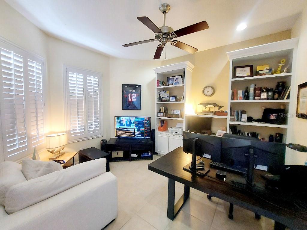 WESTCHASE SEC 305 & 306A - Residential