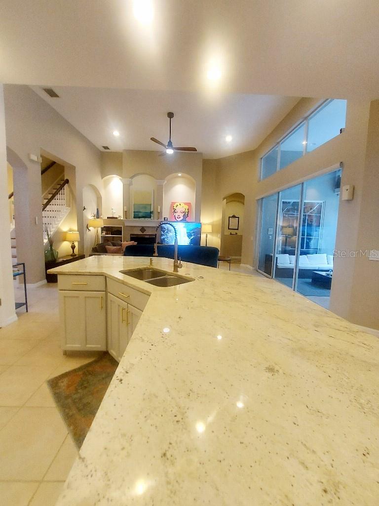 WESTCHASE SEC 305 & 306A - Residential
