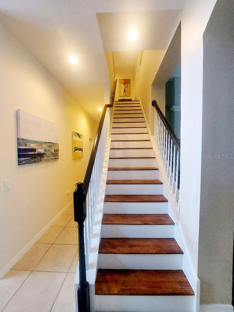 WESTCHASE SEC 305 & 306A - Residential