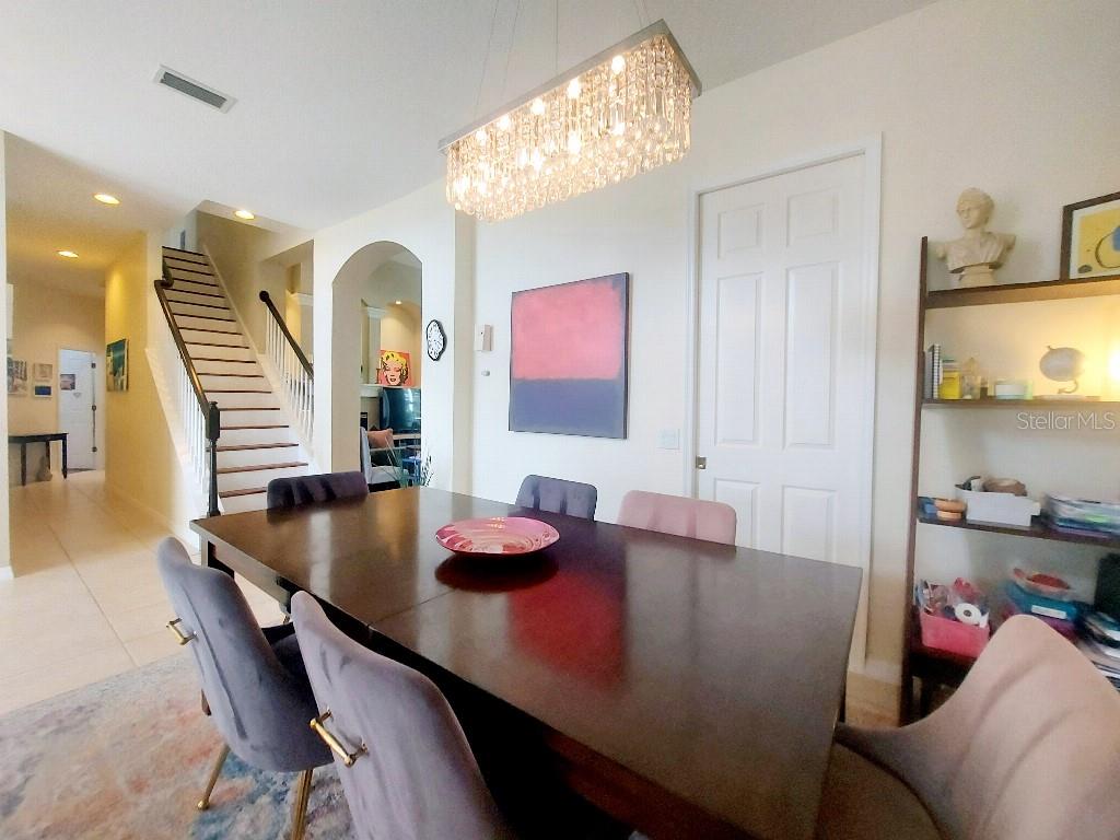 WESTCHASE SEC 305 & 306A - Residential