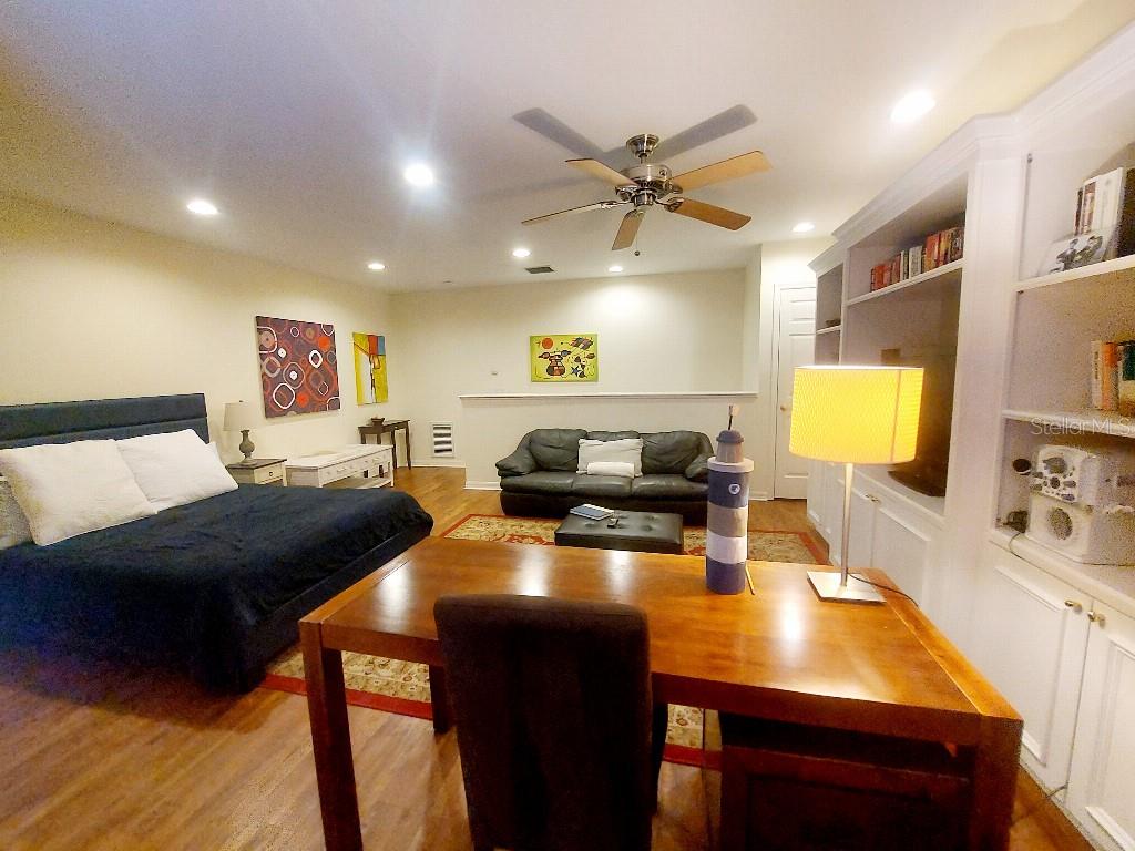 WESTCHASE SEC 305 & 306A - Residential