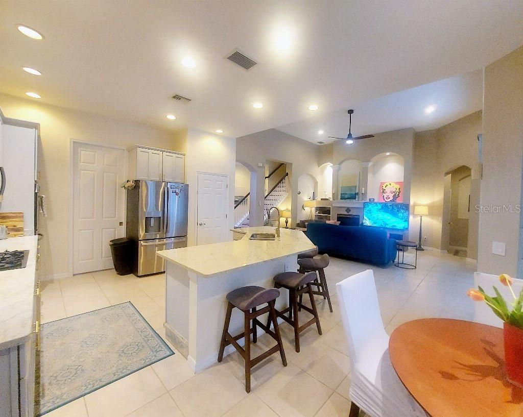 WESTCHASE SEC 305 & 306A - Residential
