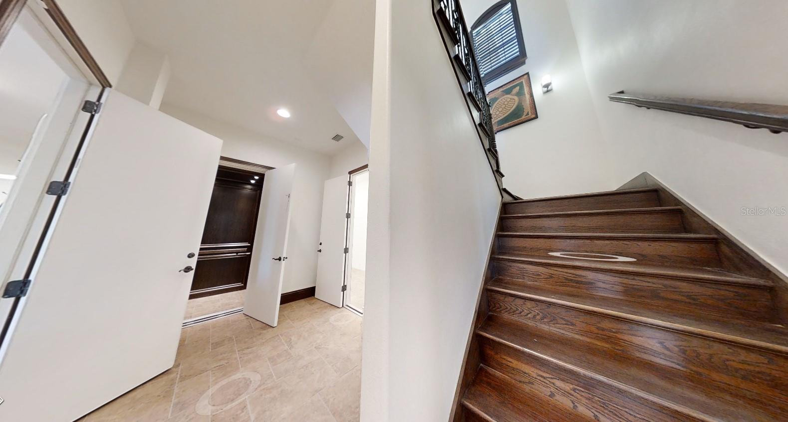 OAKHURST SHORES 1ST ADD - Residential