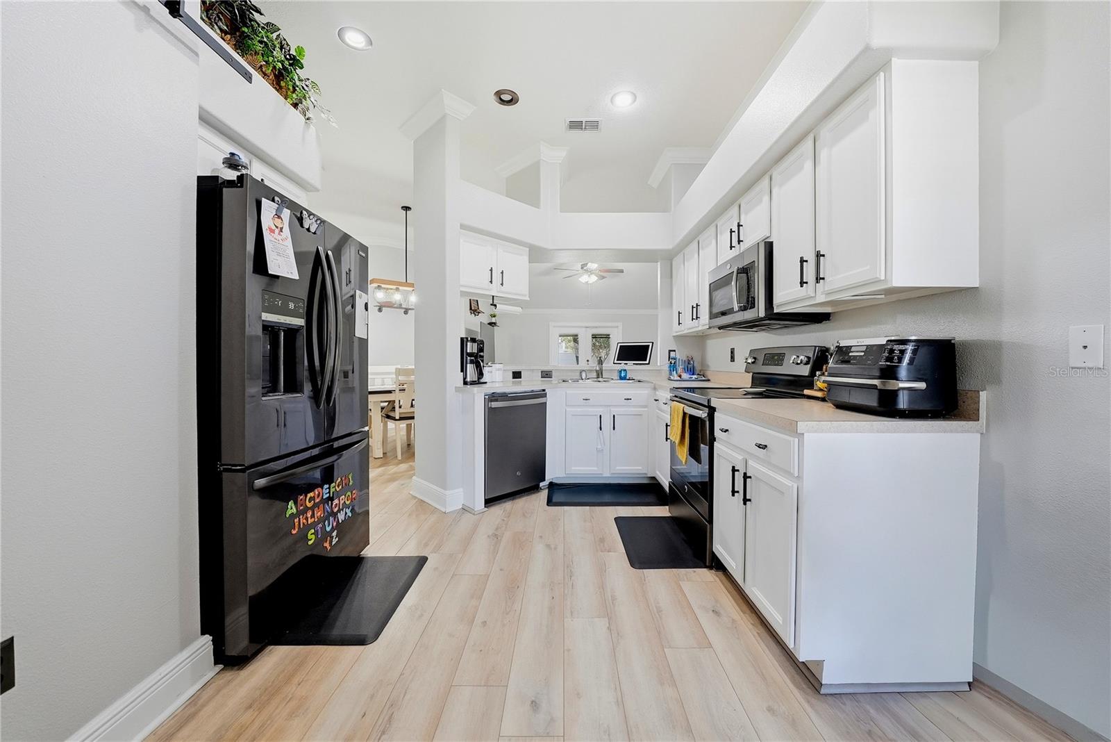 VILLAGES AT AVALON PH 1 - Residential