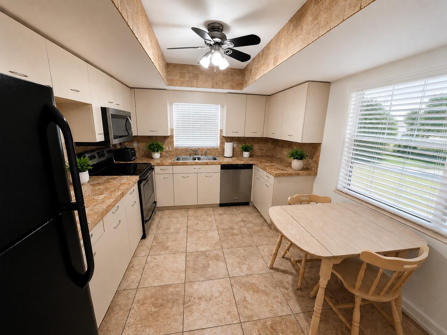 VILLAGE OAKS SEC A - Residential