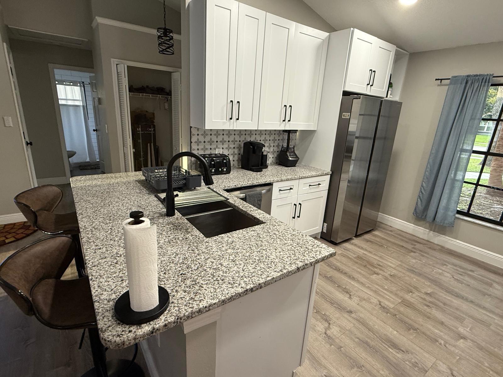 OAKS AT MILL RUN UNIT 2 THE - Residential