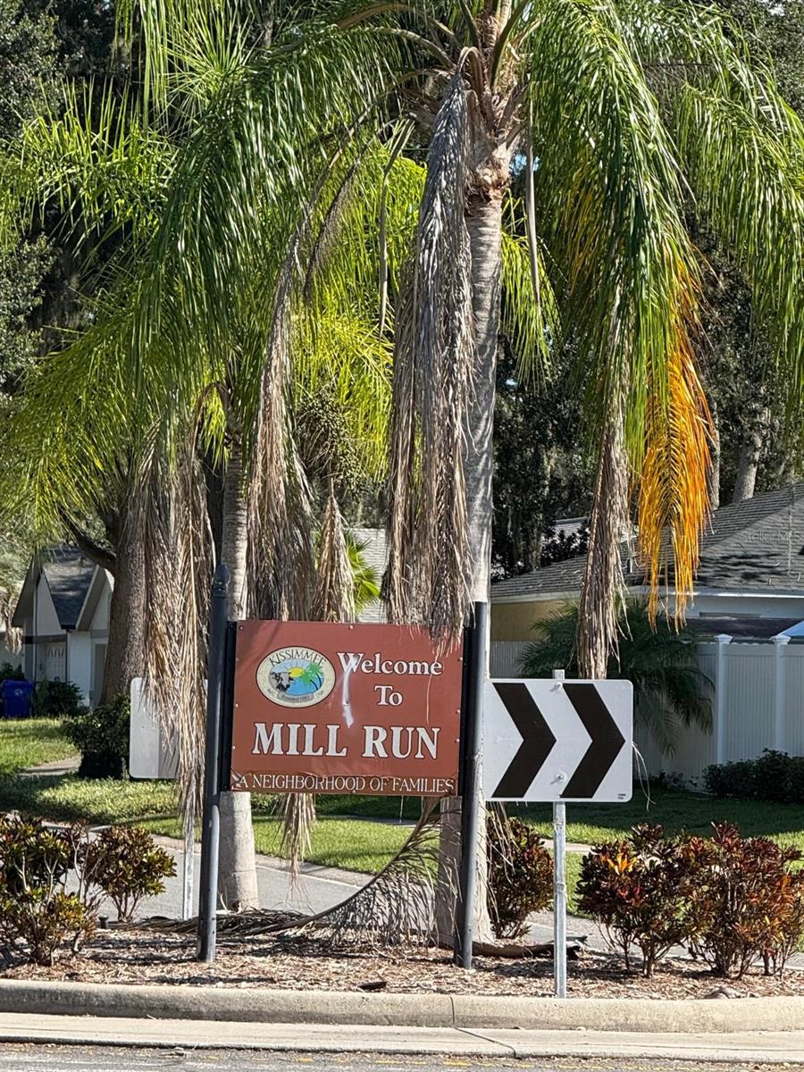 OAKS AT MILL RUN UNIT 2 THE - Residential