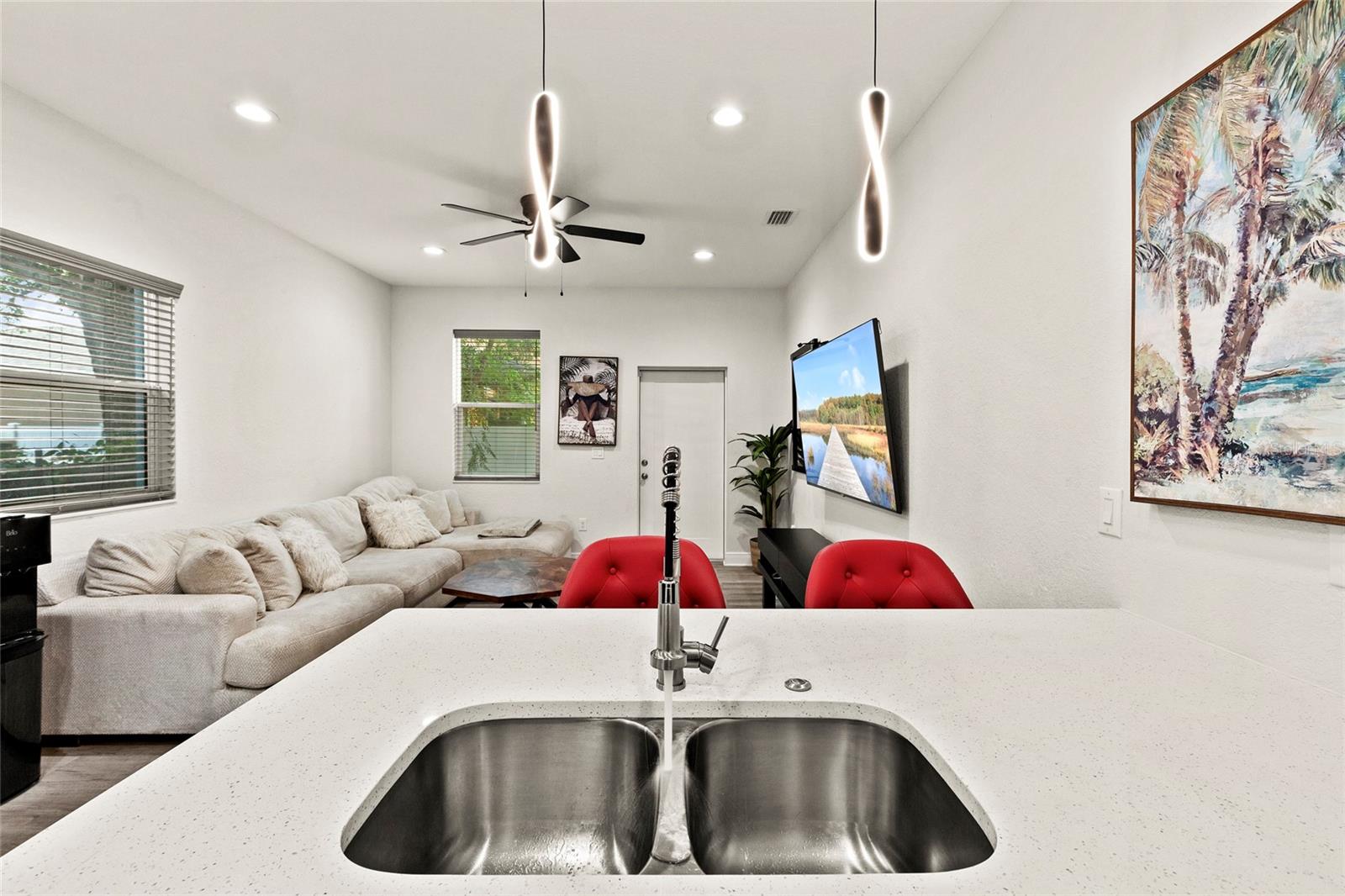 BANZA BANZA - Residential Lease