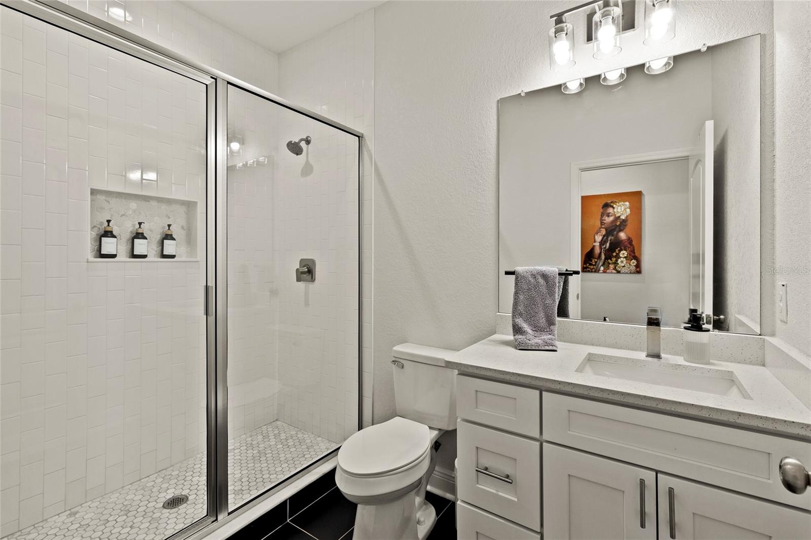 BANZA BANZA - Residential Lease