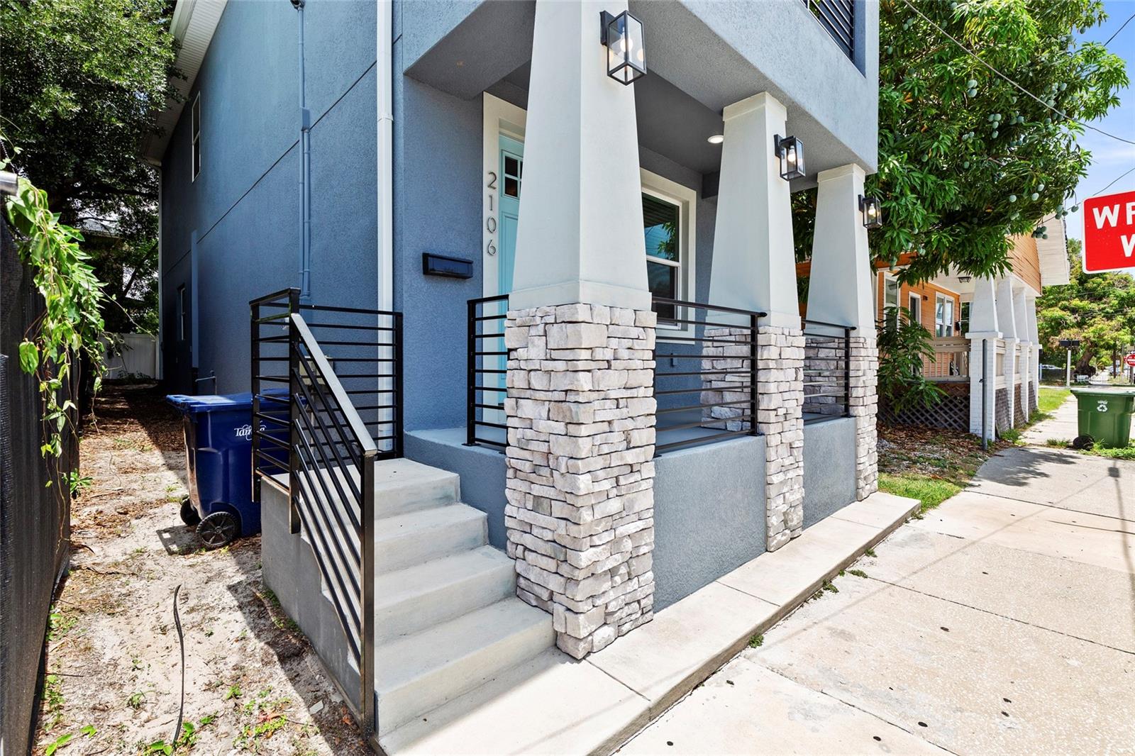 BANZA BANZA - Residential Lease