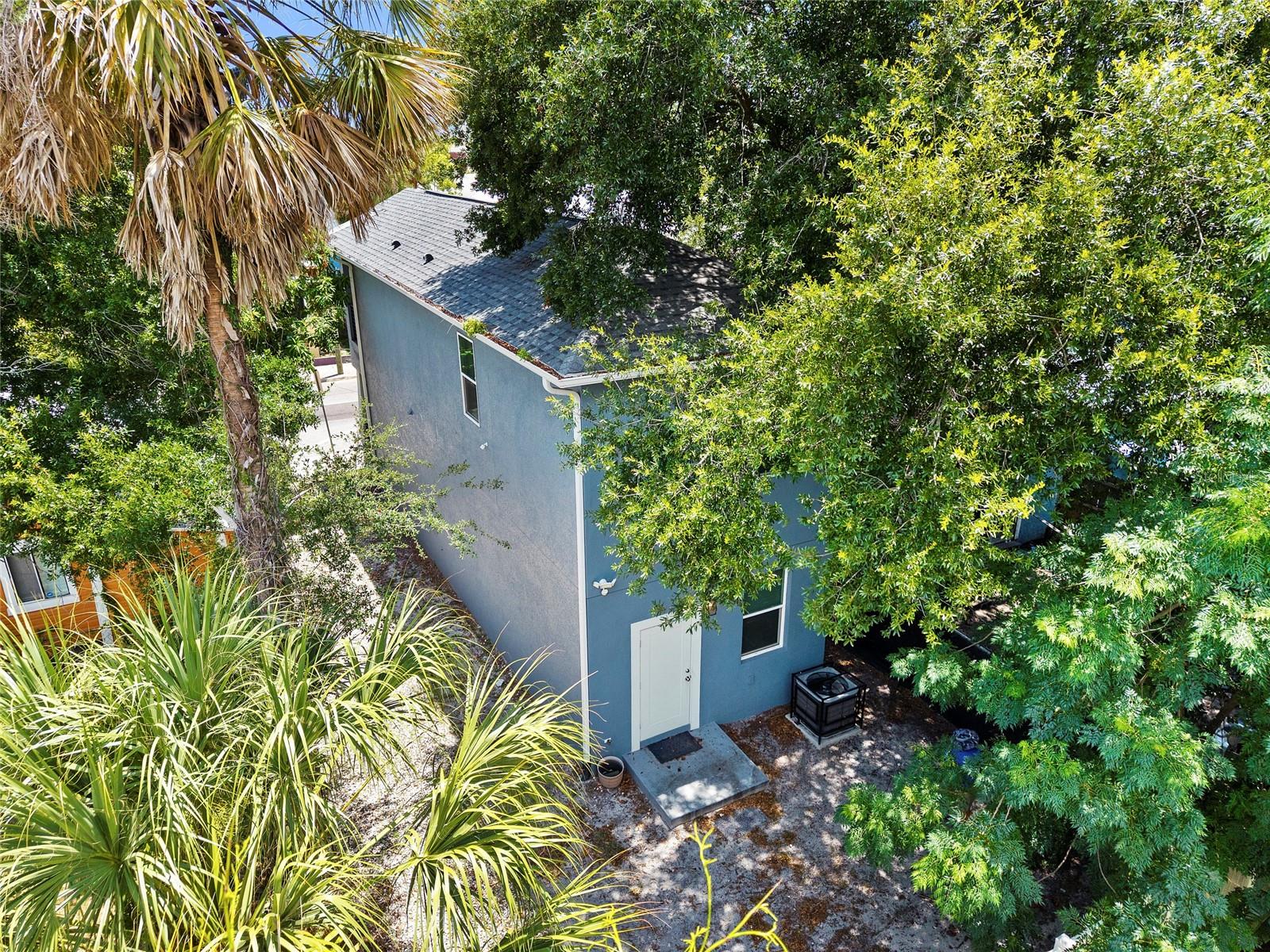 BANZA BANZA - Residential Lease