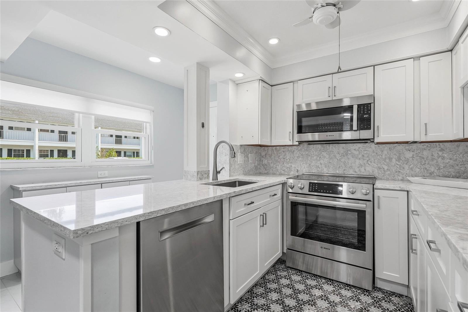 BURGUNDY UNIT ONE - Residential