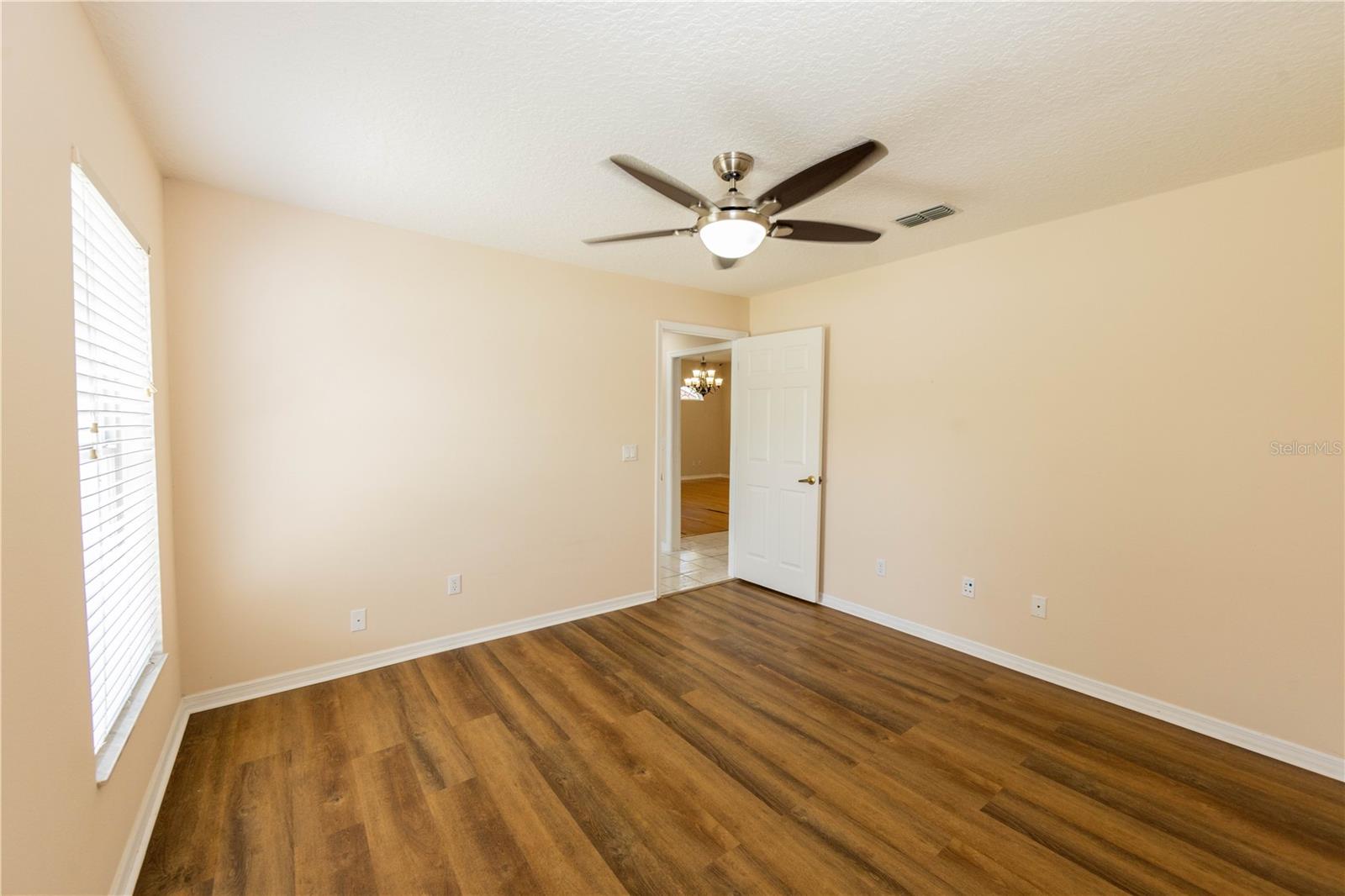 UNIVERSITY ESTATES - Residential