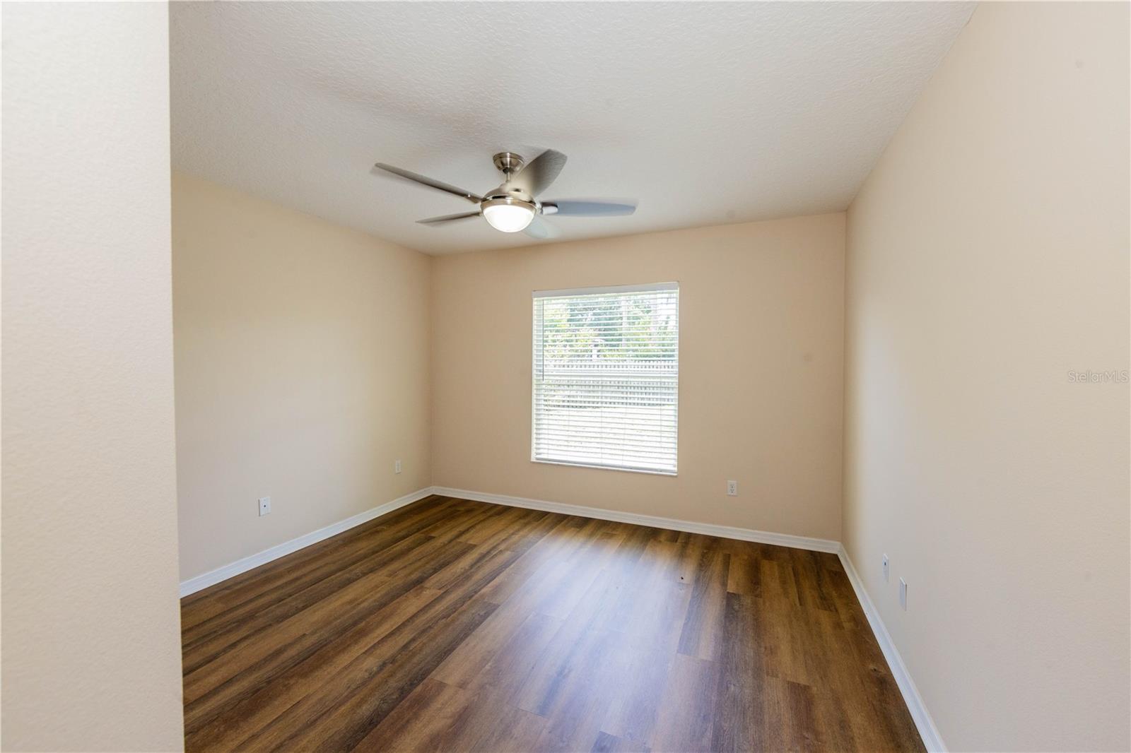 UNIVERSITY ESTATES - Residential