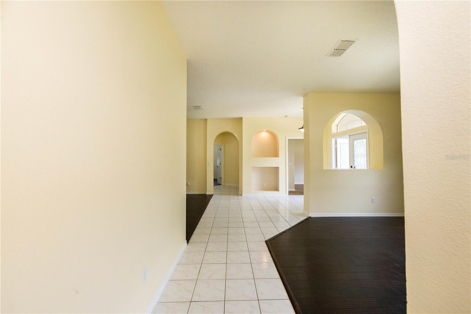 UNIVERSITY ESTATES - Residential