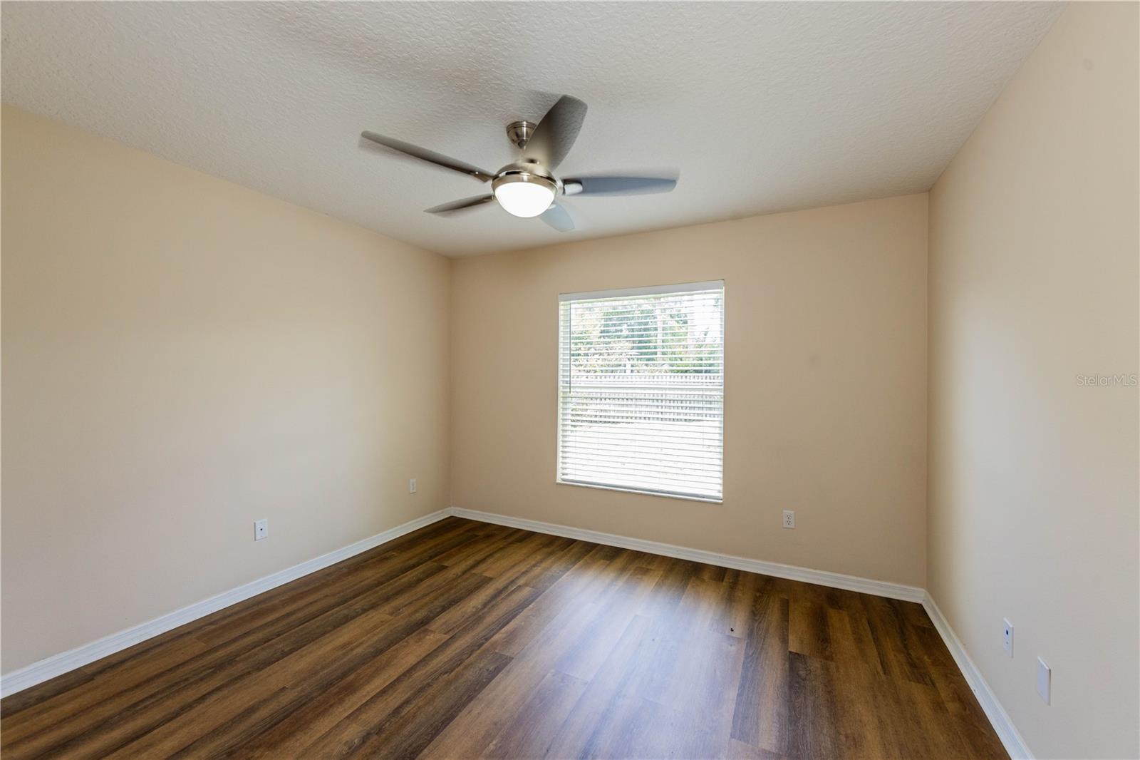 UNIVERSITY ESTATES - Residential