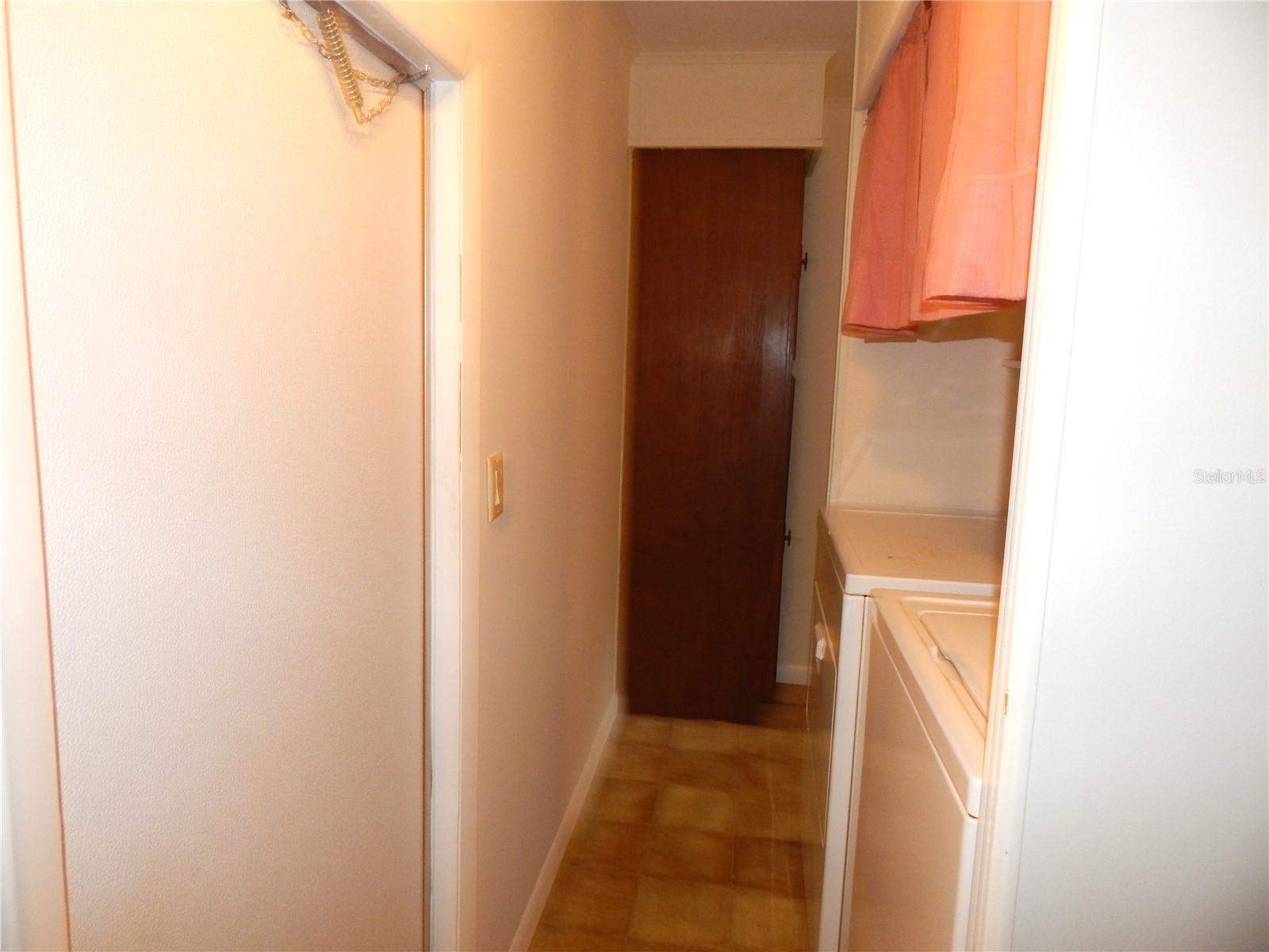 ANCHOR INN SUB - Residential